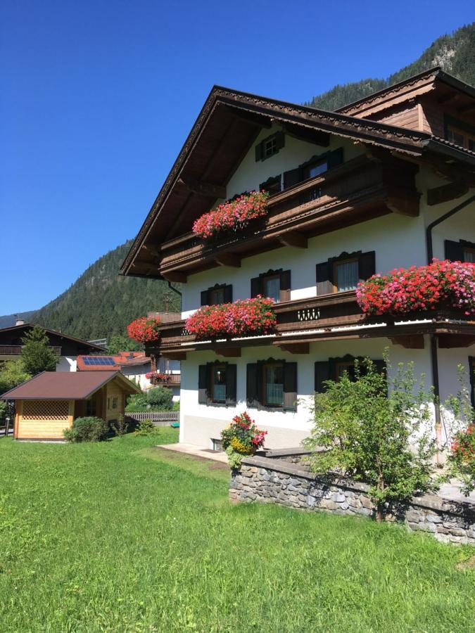 Pension Eberharter Mayrhofen Kültér fotó